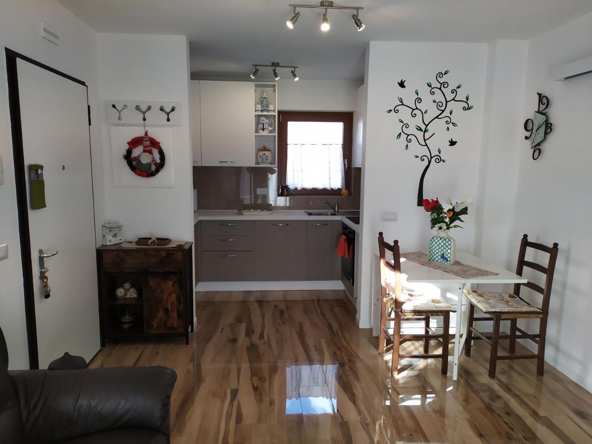 Il Riccio Del Castagno Apartamento Novaledo Exterior foto
