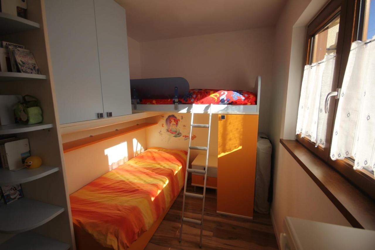 Il Riccio Del Castagno Apartamento Novaledo Exterior foto