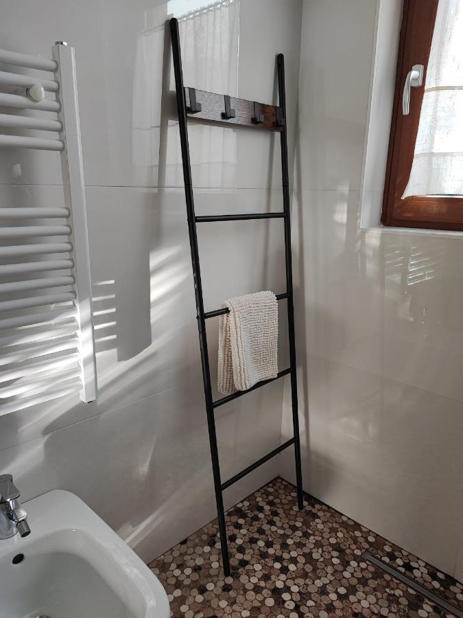 Il Riccio Del Castagno Apartamento Novaledo Exterior foto